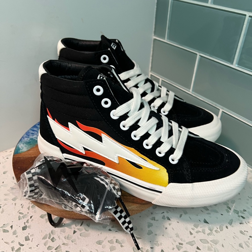 REVENGE X STORM VOL. 2 HI TOP SNEAKERS/SHOES IN BLACK FLAME NIB xtra 2 laces